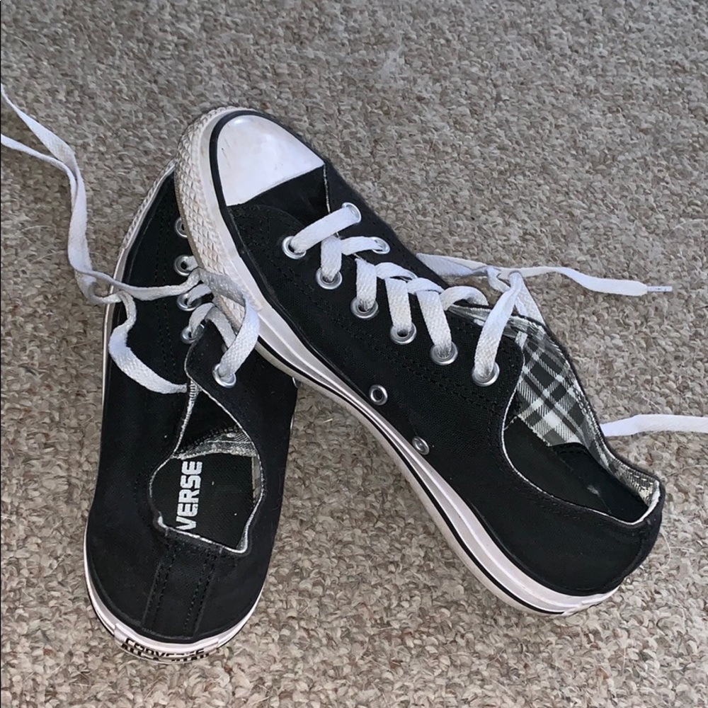 Black Converse